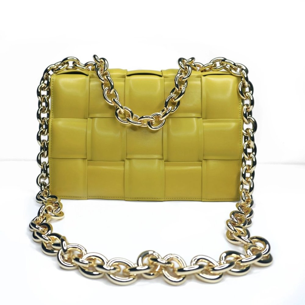 Kiwi Padded Crossbody Chain Bag - Picture 4 of 7